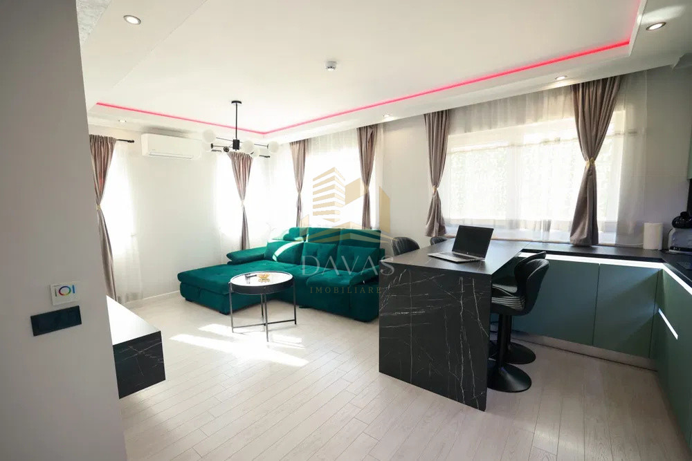 Apartament 2 camere semidecomandat + Parcare inclusă in preț | Iulius Mall