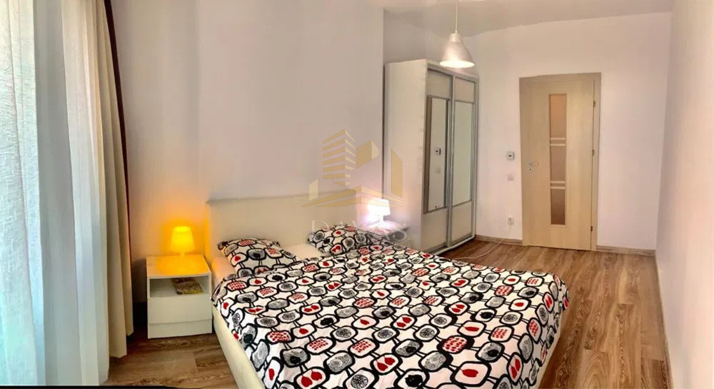 Apartament 3 camere semidecomandat de închiriat | Platinia 