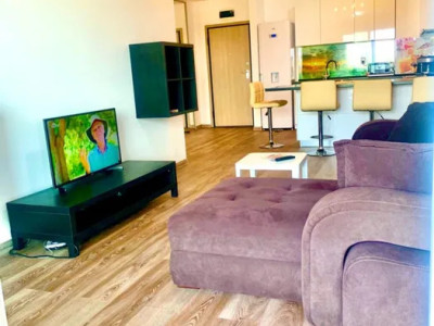 Apartament 3 camere semidecomandat de închiriat | Platinia 