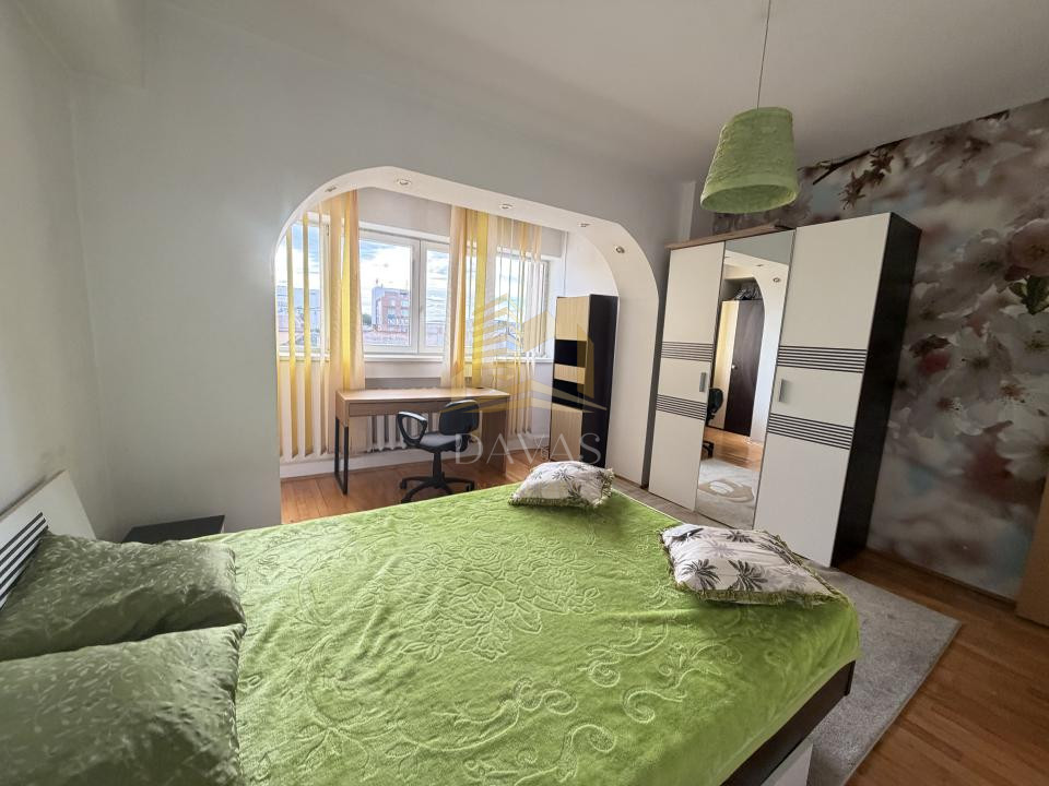 Apartament cu 3 camere | Piata Timotei Cipariu | 
