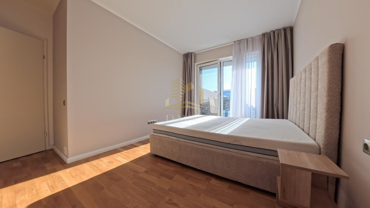 Apartament ULTRAFINISAT  2 camere semidecomandat+parcare subterana Marasti