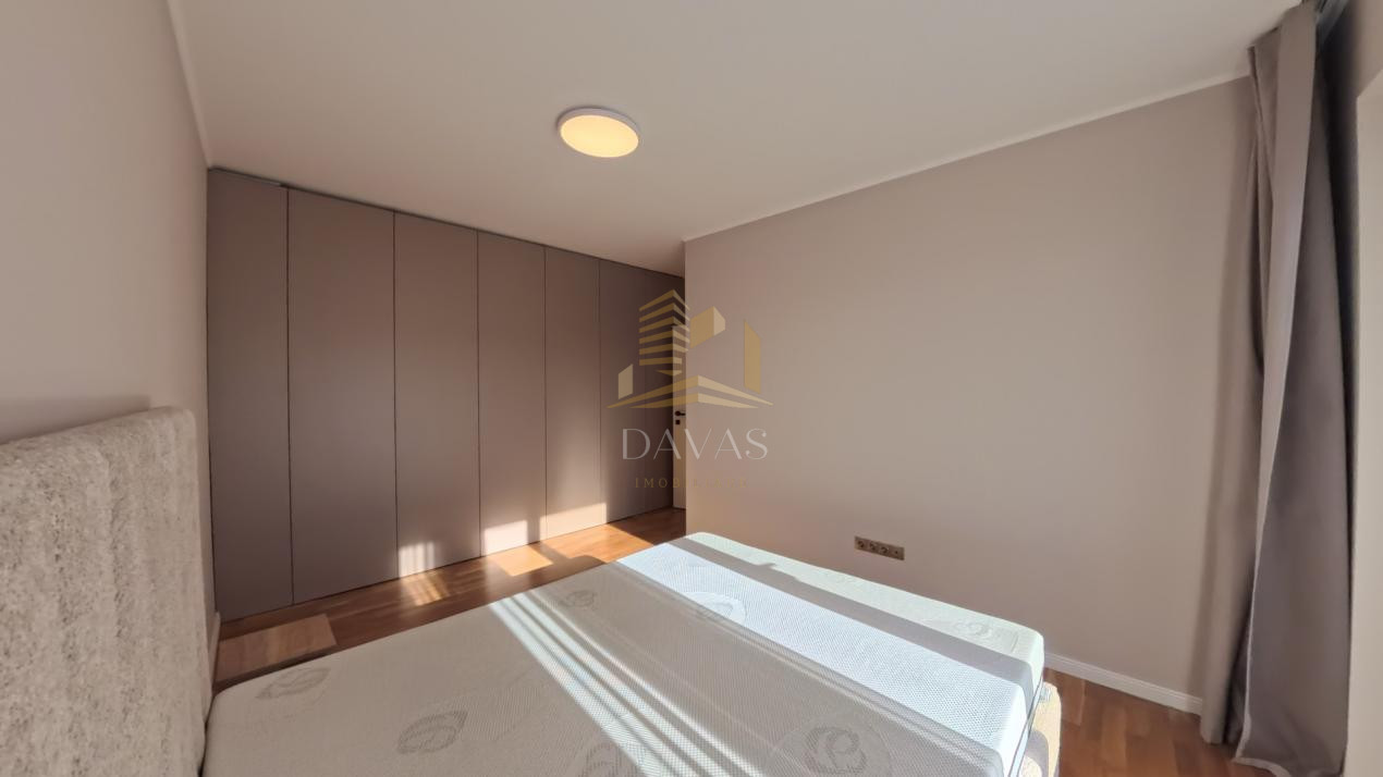 Apartament ULTRAFINISAT  2 camere semidecomandat+parcare subterana Marasti
