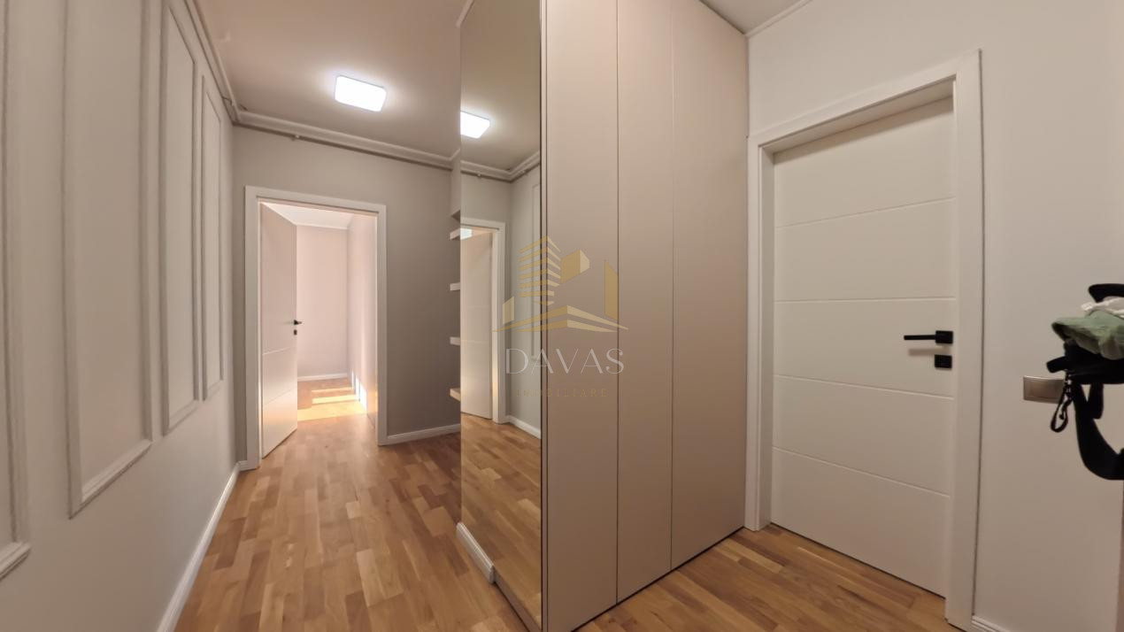 Apartament ULTRAFINISAT  2 camere semidecomandat+parcare subterana Marasti