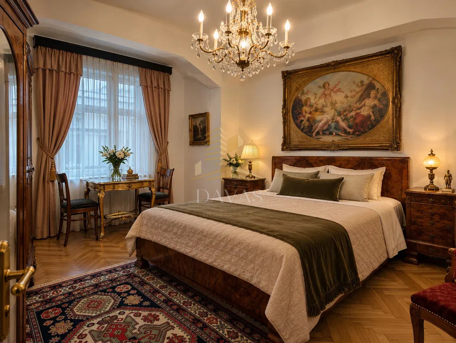 Apartament DEOSEBIT cu 3 camere decomandat | Ultracentral | Piață Unirii