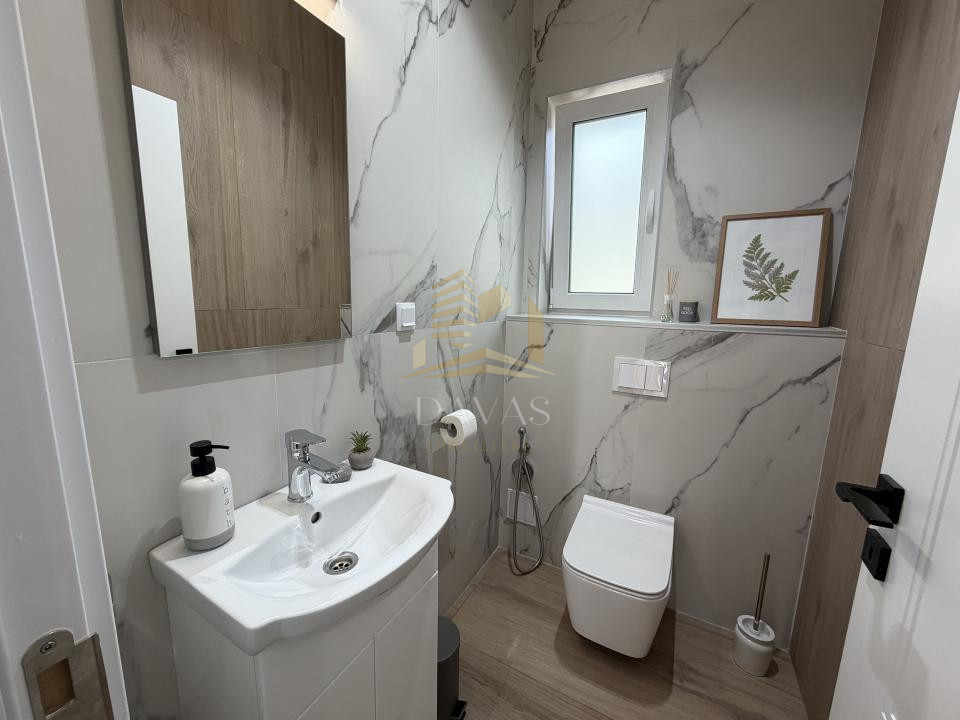 Casa de inchiriat cu 3 camere | Zona Aeroport - Emerson | Prima inchiriere | Lux
