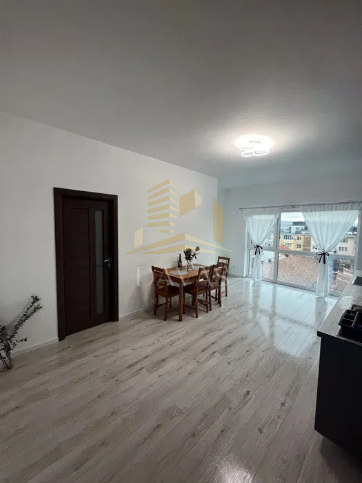Apartament 3 camere semidecomandat de închiriat | Zona Gării | Modern