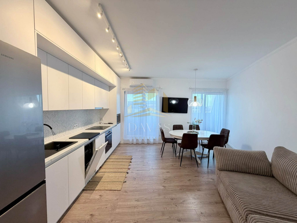 Apartament 3 camere semidecomandat+ parcare subterana | PRIMA INCHIRIERE| LUX