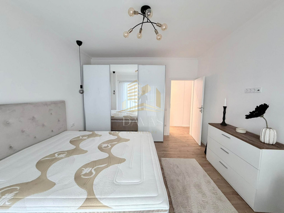 Apartament 3 camere semidecomandat+ parcare subterana | PRIMA INCHIRIERE| LUX