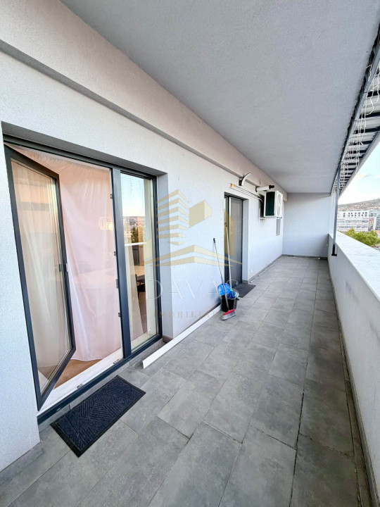 Apartament 3 camere semidecomandat+ parcare subterana | PRIMA INCHIRIERE| LUX