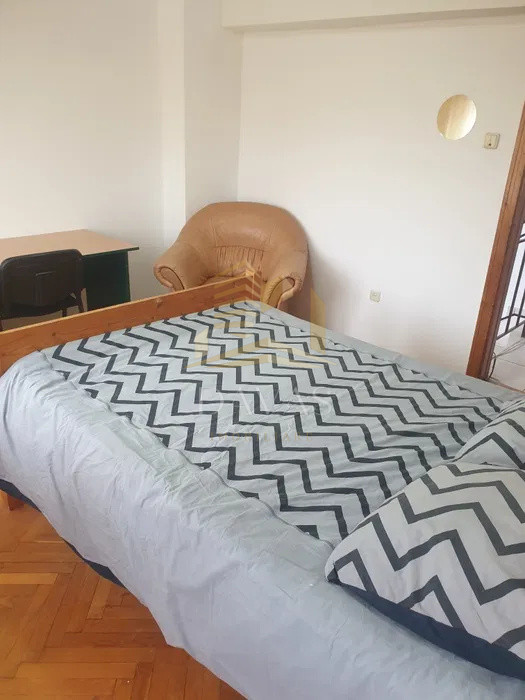 Casa 4 camere de inchirat | Zorilor | UMF | 150mp teren