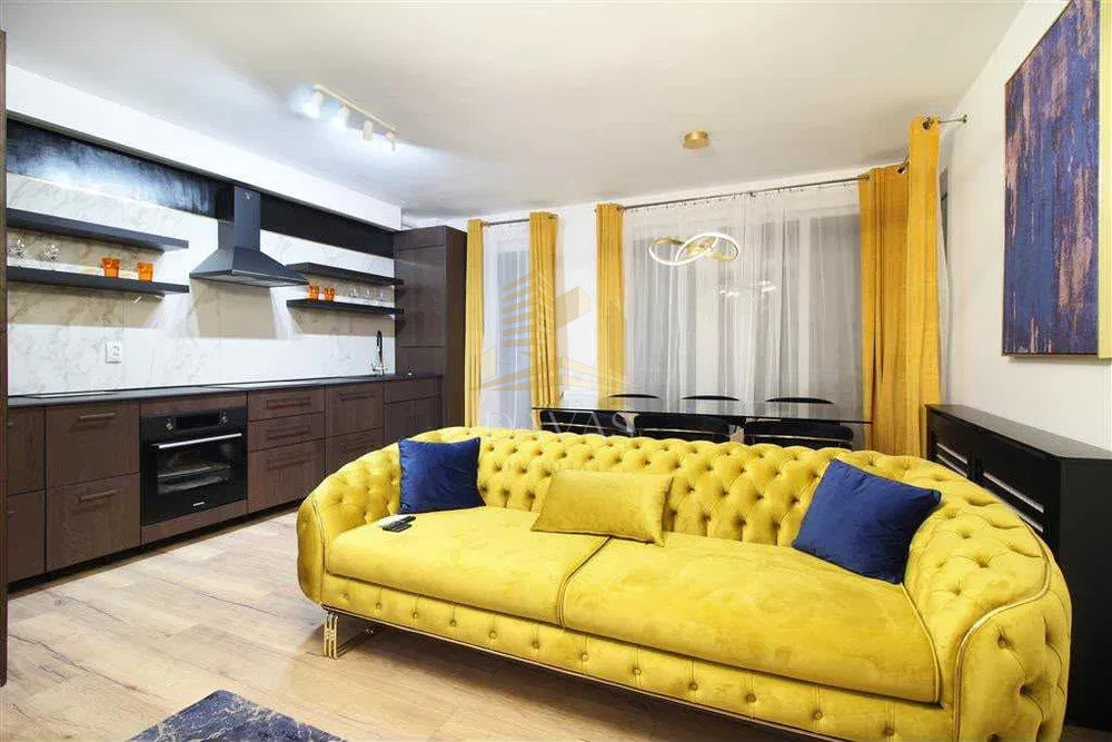 Apartament 2 camere ultrafinisat semidecomdant+parcare subterana|Central |Terasa