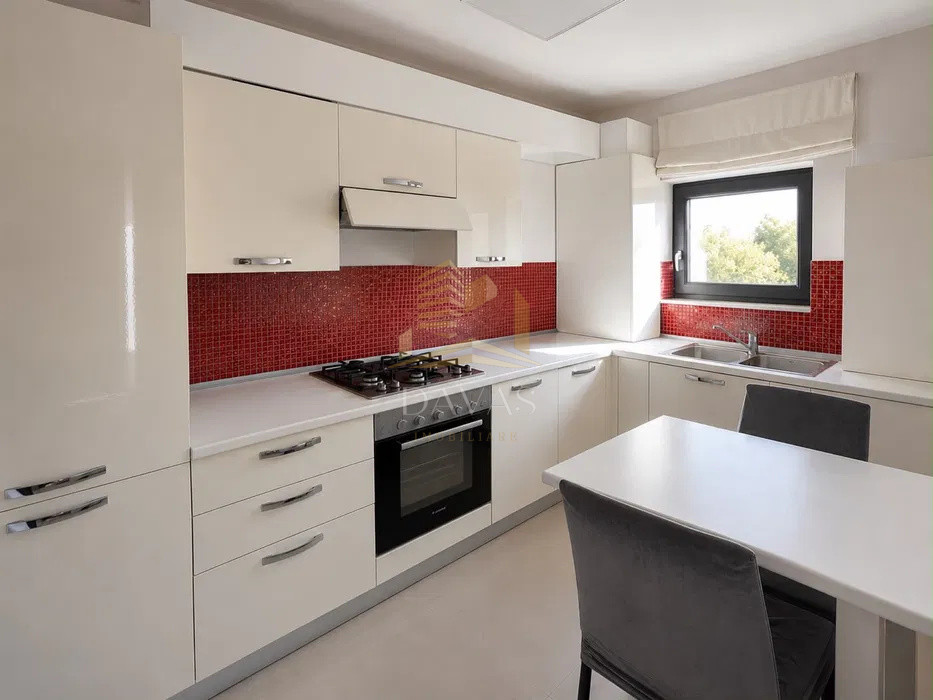 Apartament cu 3 camere de închiriat | Finisaje Moderne | Zona Borhanci