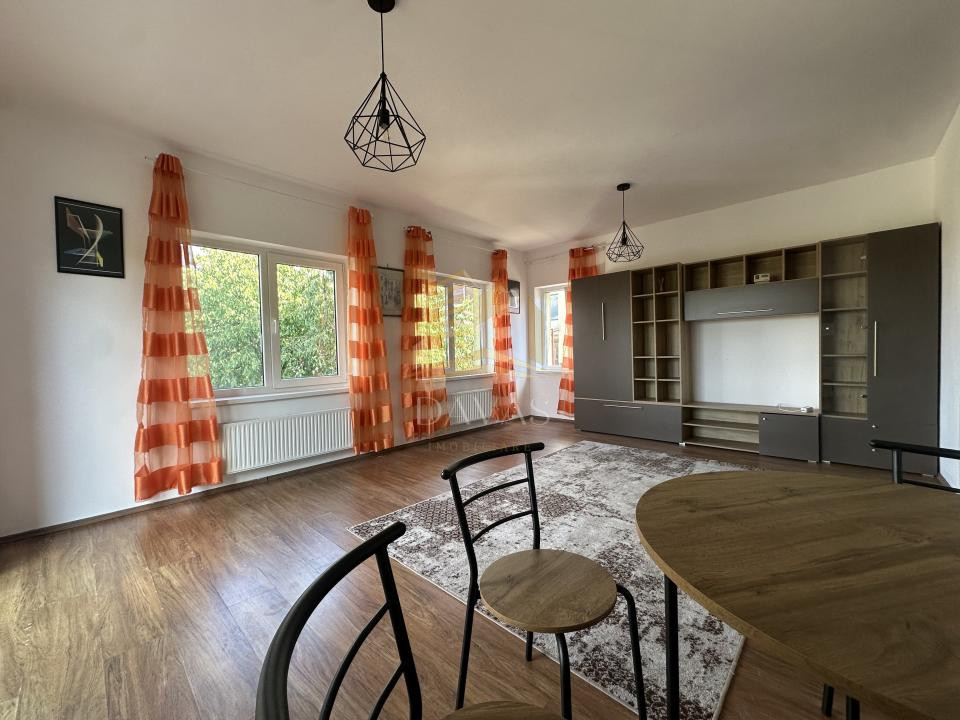 Duplex de Închiriat cu 4 camere | Zona Andrei Muresanu | Zona retrasa