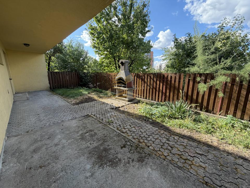 Duplex de Închiriat cu 4 camere | Zona Andrei Muresanu | Zona retrasa