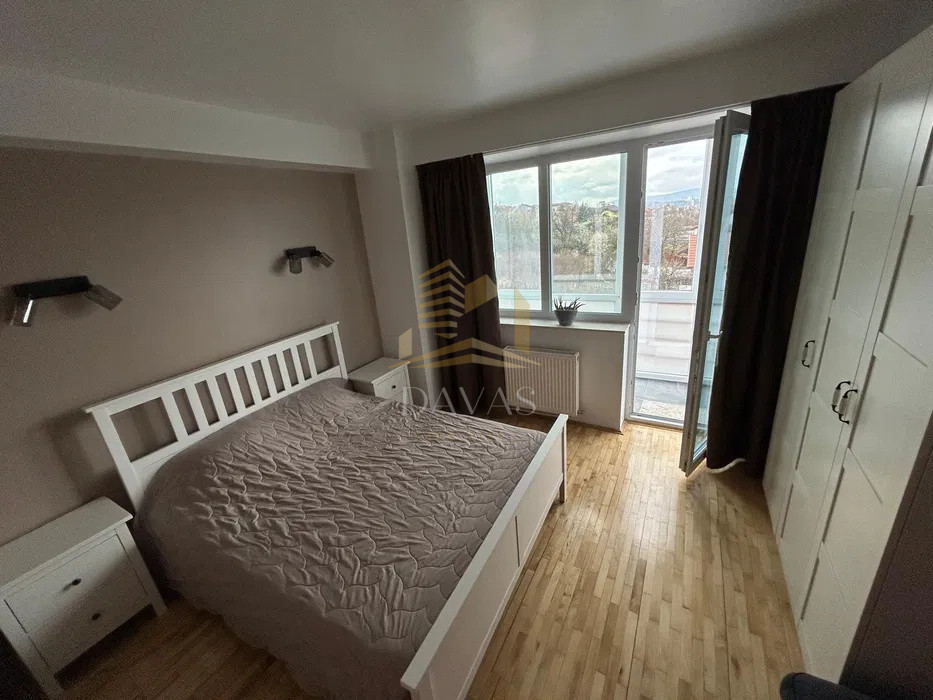 Apartament ultrafinisat 3 camere de vânzare semidecomandat | Andrei Mureșanu 