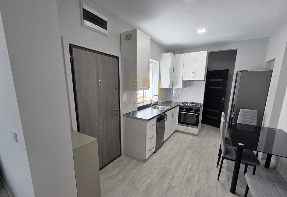 Apartament central cu 2 camere |   Terasa - Gradina | Prima Inchiriere