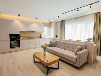 Apartament 2 camere semidecomandat+Parcare subterana inclusă in preț| Buna Ziua 