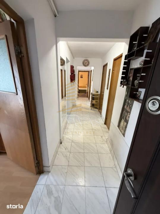 Apartament 3 camere decomandat + parcare inclusă in preț | Manastur