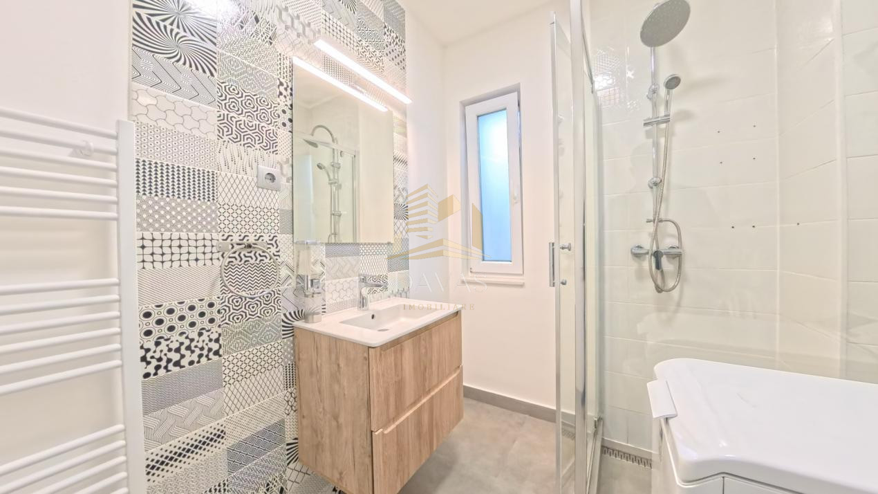 Apartament 2 camere semidecomandat | Parcul Feroviarilor | Semicentral