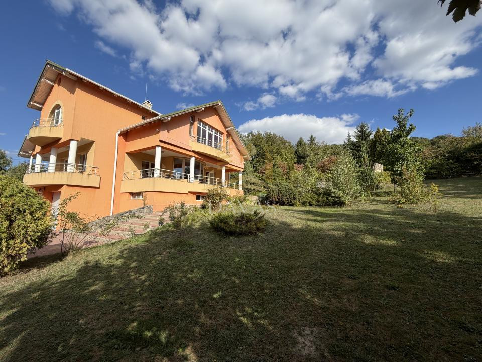 Casa individuala | Faget | 2400 mp teren | Pretabil gradinita / birouri