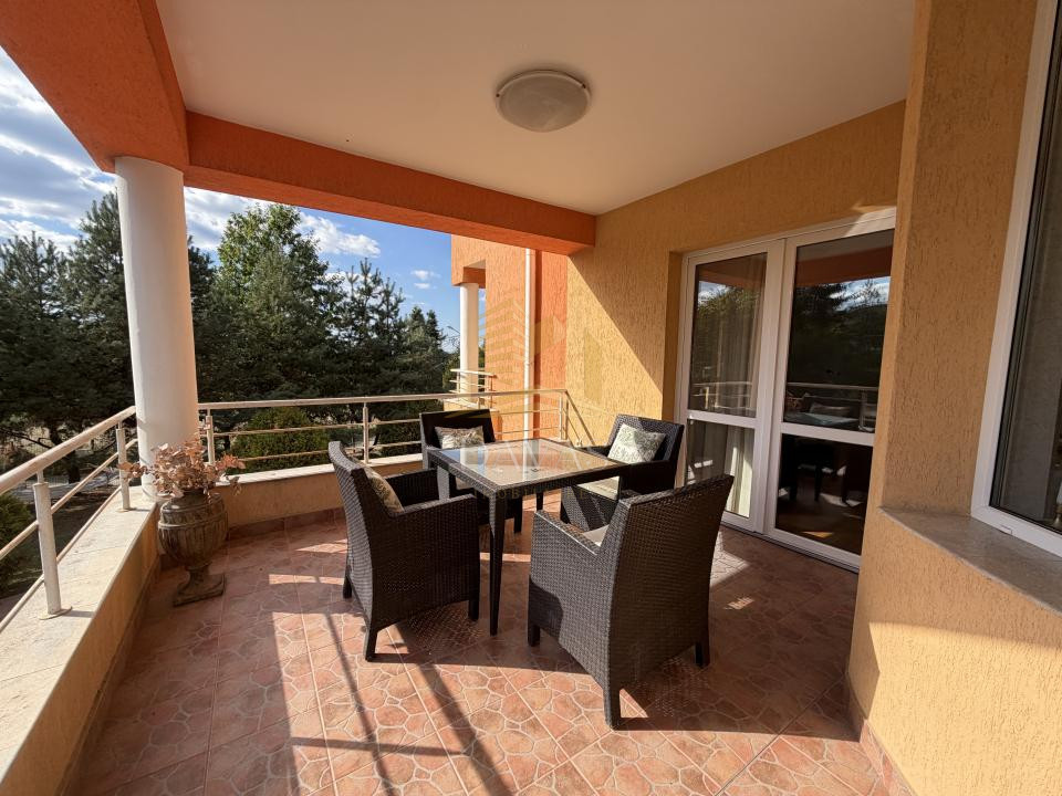 Casa individuala | Faget | 2400 mp teren | Pretabil gradinita / birouri