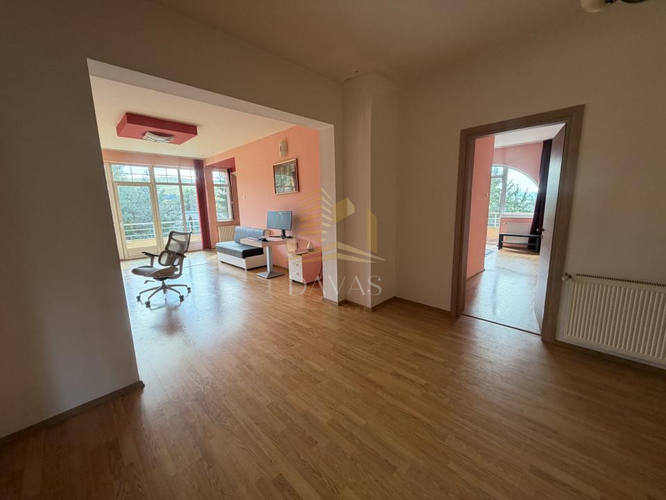 Casa individuala | Faget | 2400 mp teren | Pretabil gradinita / birouri