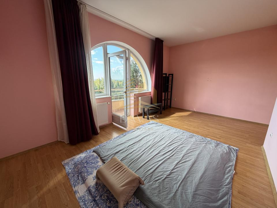 Casa individuala | Faget | 2400 mp teren | Pretabil gradinita / birouri