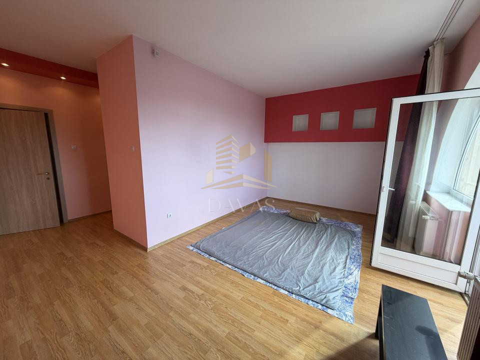 Casa individuala | Faget | 2400 mp teren | Pretabil gradinita / birouri