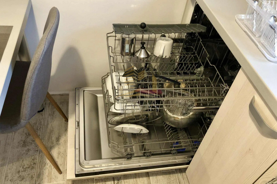 Apartament 2 camere semidecomandat de vânzare | Renovat | Modern | Manastur