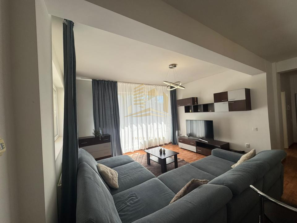 Apartament cu 2 camere semidecomanda de inchiriat+parcare inclusa | Buna ziua
