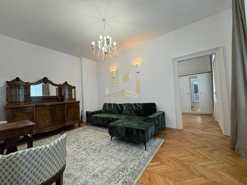 Apartament deosebit 3 camere decomandat | Parcare | Modern | Centru | Horea