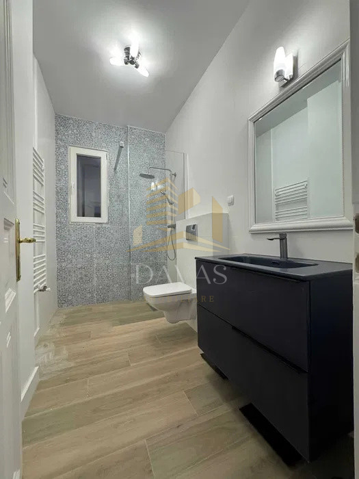 Apartament deosebit 3 camere decomandat | Parcare | Modern | Centru | Horea