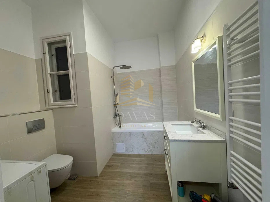 Apartament deosebit 3 camere decomandat | Parcare | Modern | Centru | Horea