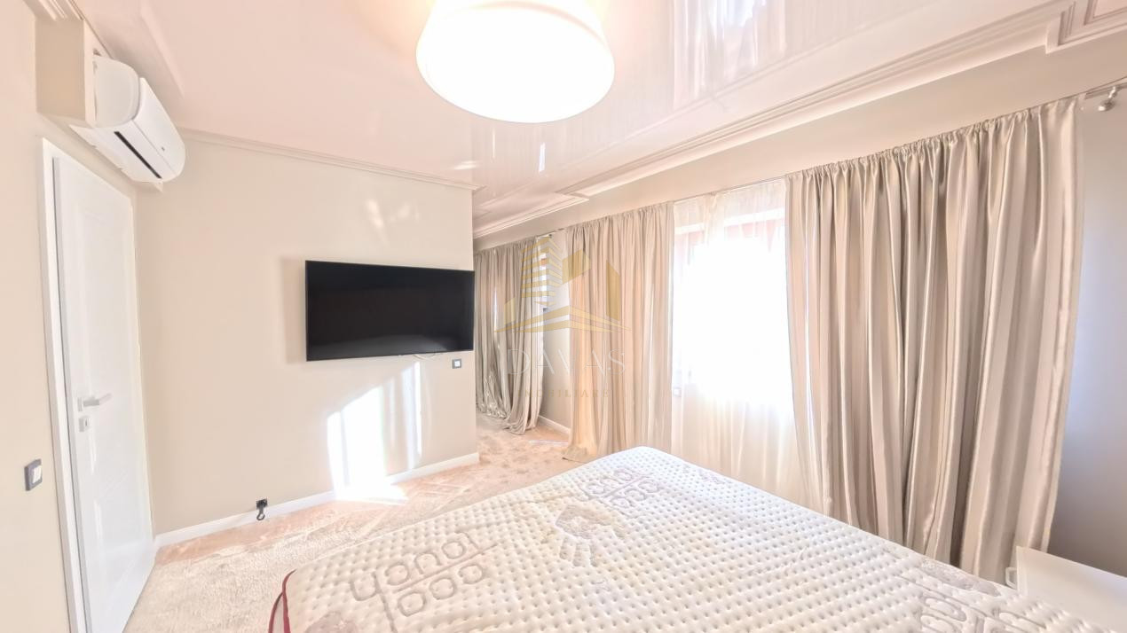 Duplex ULTRAFINISAT de închiriat |4 camere | 2 Parcări | 2 terase  | Buna Ziua
