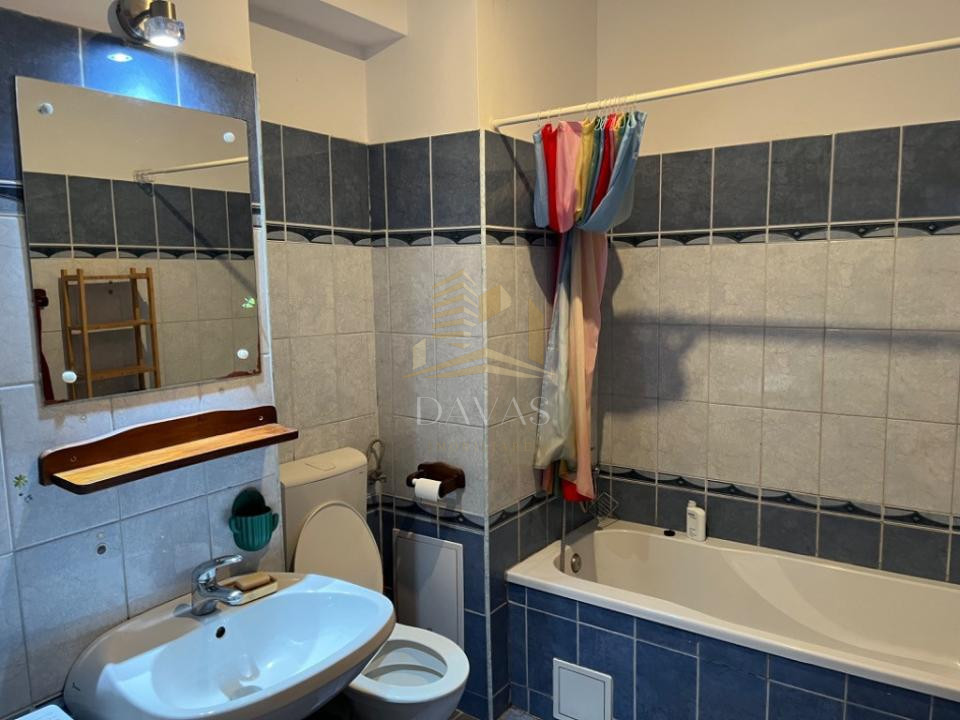 Apartament cu 3 camere semidecomandat+parcare inclusa | The Office | Semicentral