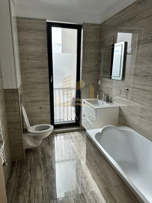 Apartament ultrafinisat 2 camere semidecomandat | Parcare subterana | Manastur