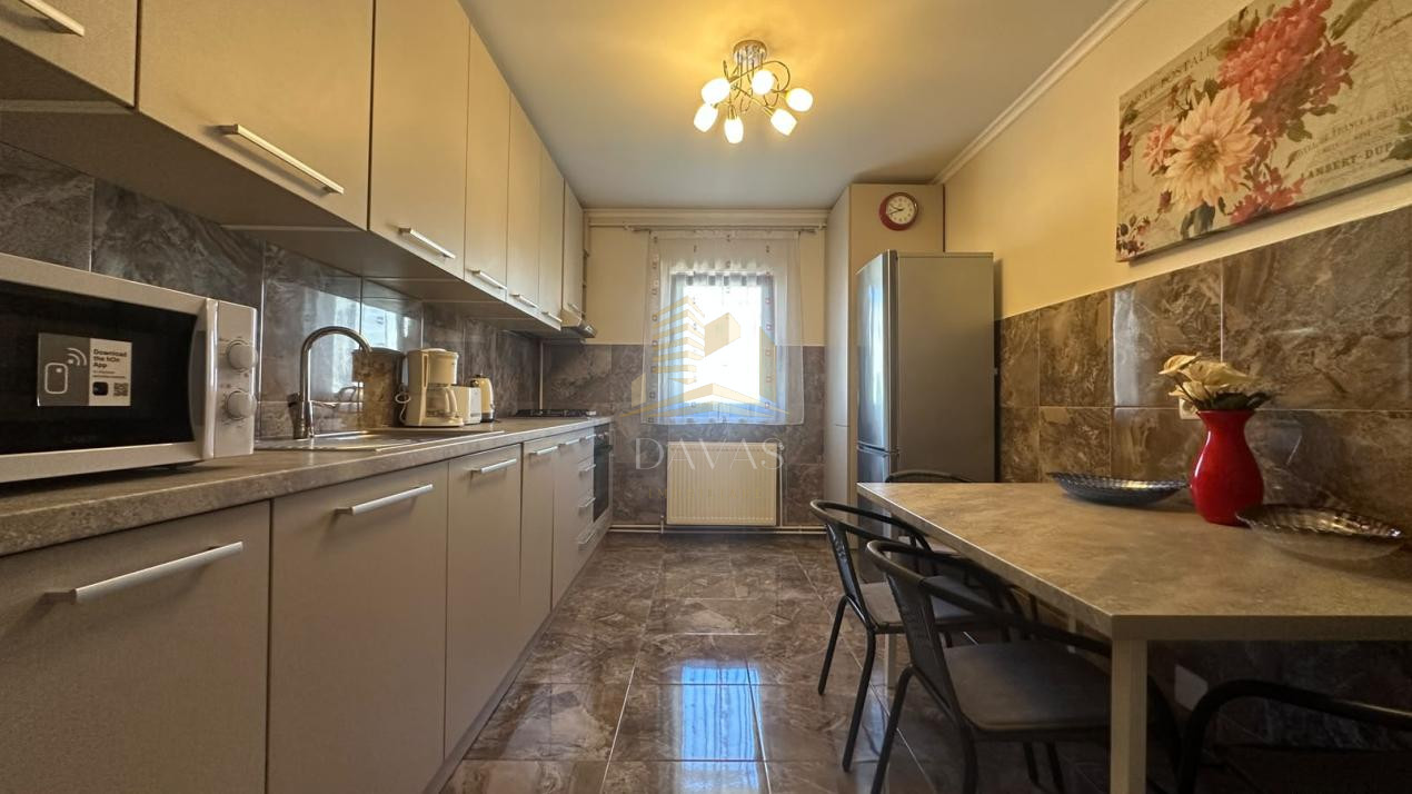 Apartament 3 camere decomandat+parcare inclusă in preț | UMF | ZORILOR | 2 bai