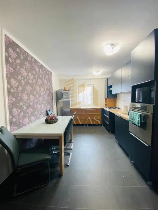 Apartament 4 camere decomandat de vânzare | Renovat | Parcare | Gheorgheni 