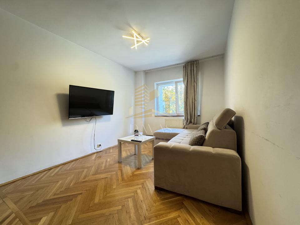 Apartament 4 camere decomandat de închiriat | Zorilor | UMF | Parcare | 100mp