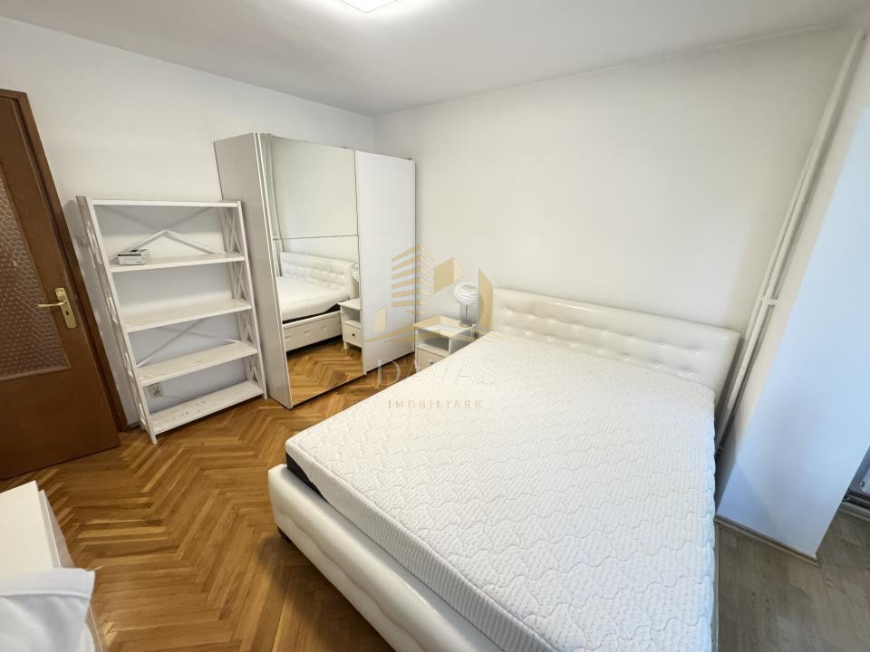 Apartament 4 camere decomandat de închiriat | Zorilor | UMF | Parcare | 100mp