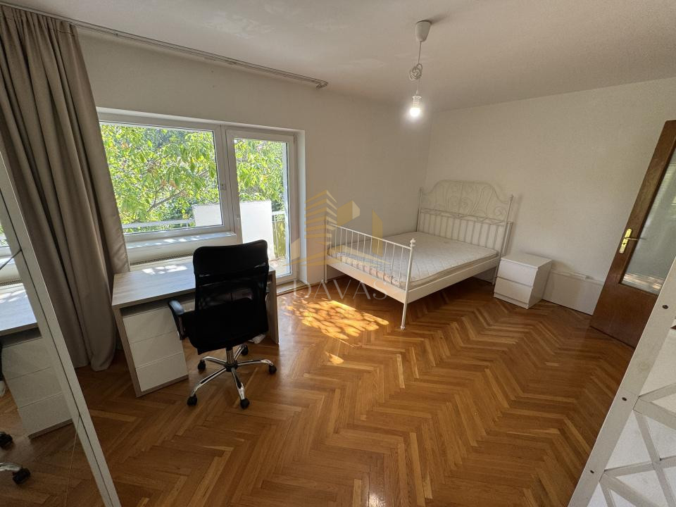 Apartament 4 camere decomandat de închiriat | Zorilor | UMF | Parcare | 100mp