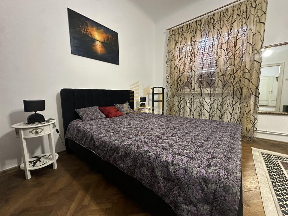 Apartament cu 3 camere | Central - Parcul Mare | Renovat