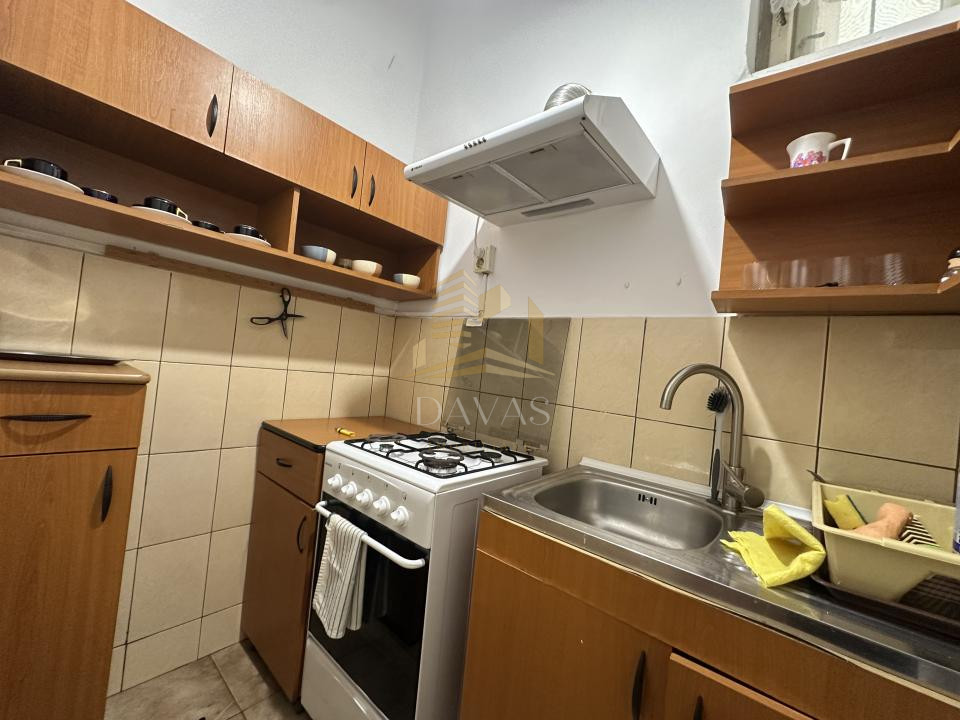 Apartament cu 3 camere | Central - Parcul Mare | Renovat