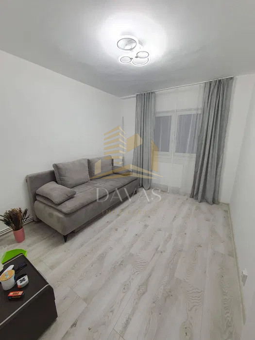 Apartament 3 camere decomandat de închiriat | Intre Lacuri | Iulius Mall
