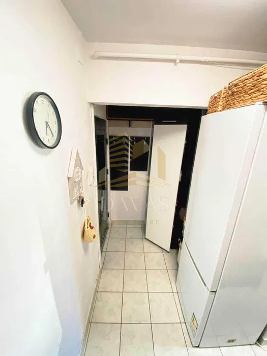 Apartament 2 camere semidecomandat de vânzare | Gheorgheni | Piață Hermes 