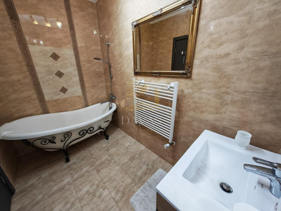 Apartament 2 camere semidecomandat + Parcare subterana inclusă | Semicentral
