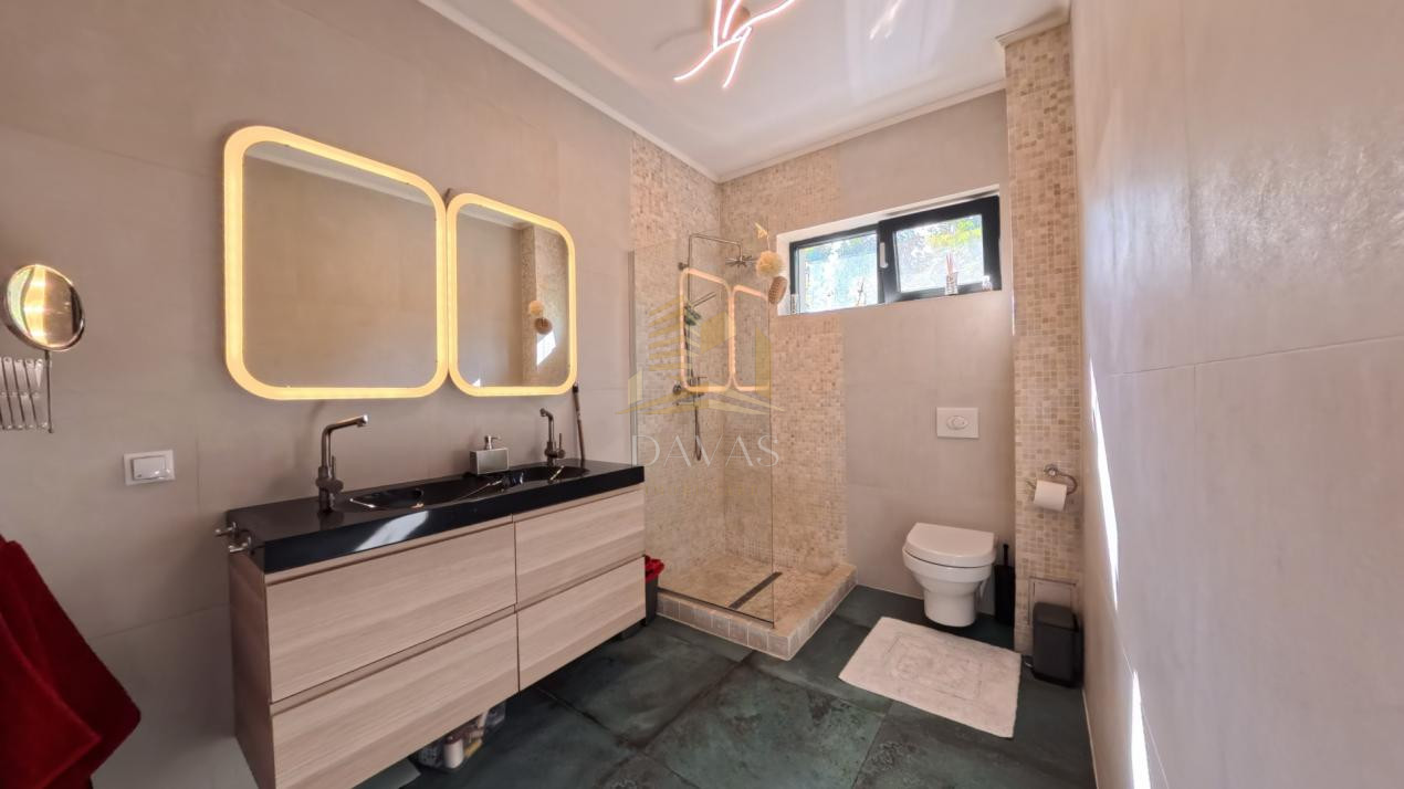 Casa individuală modernă de închiriat | 5 camere | Terasa | Parcare |Manastur 