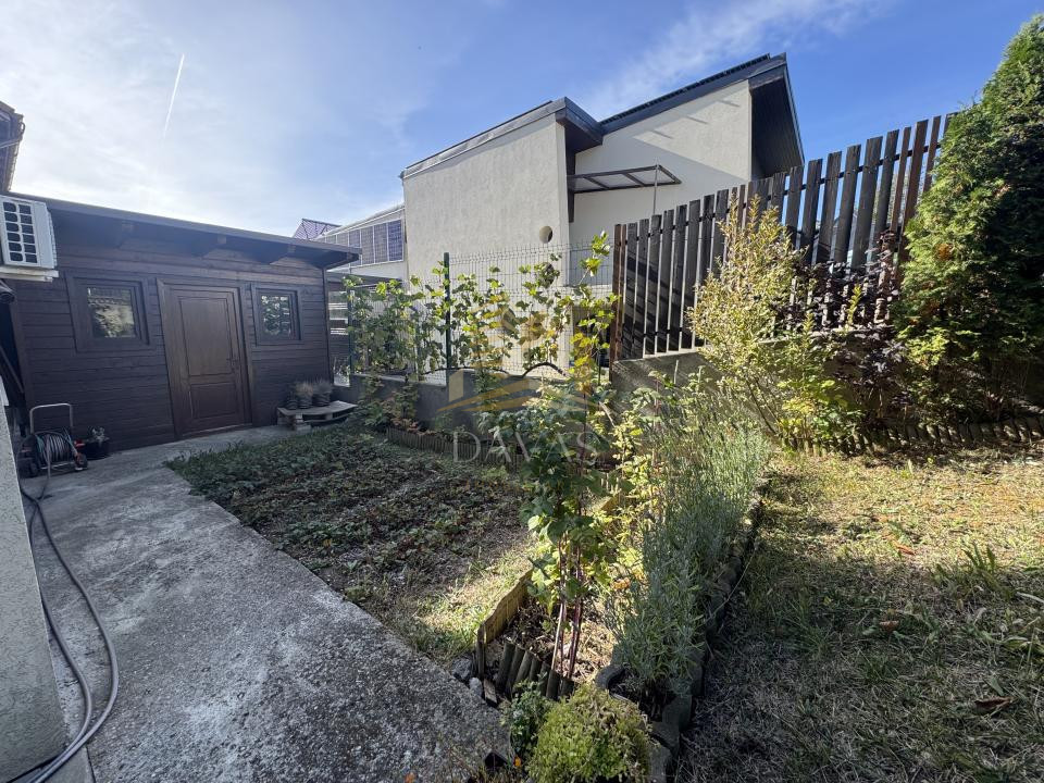Duplex de vânzare 250mp utili | Teren | 6 camere | Parcare | Dambu Rotund