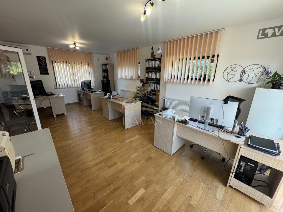 Duplex de vânzare 250mp utili | Teren | 6 camere | Parcare | Dambu Rotund