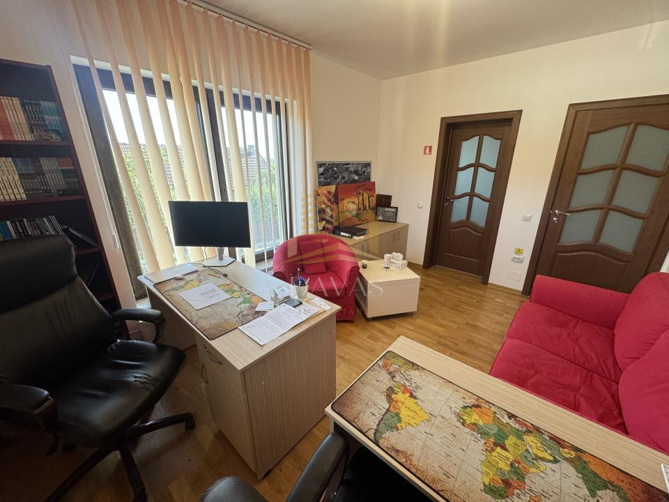 Duplex de vânzare 250mp utili | Teren | 6 camere | Parcare | Dambu Rotund